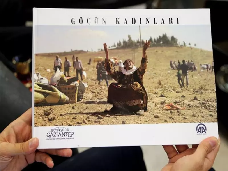 بلدية "عينتاب" تصدر كتاب "النساء المهاجرات" تعكس معاناة اللاجئات السوريات