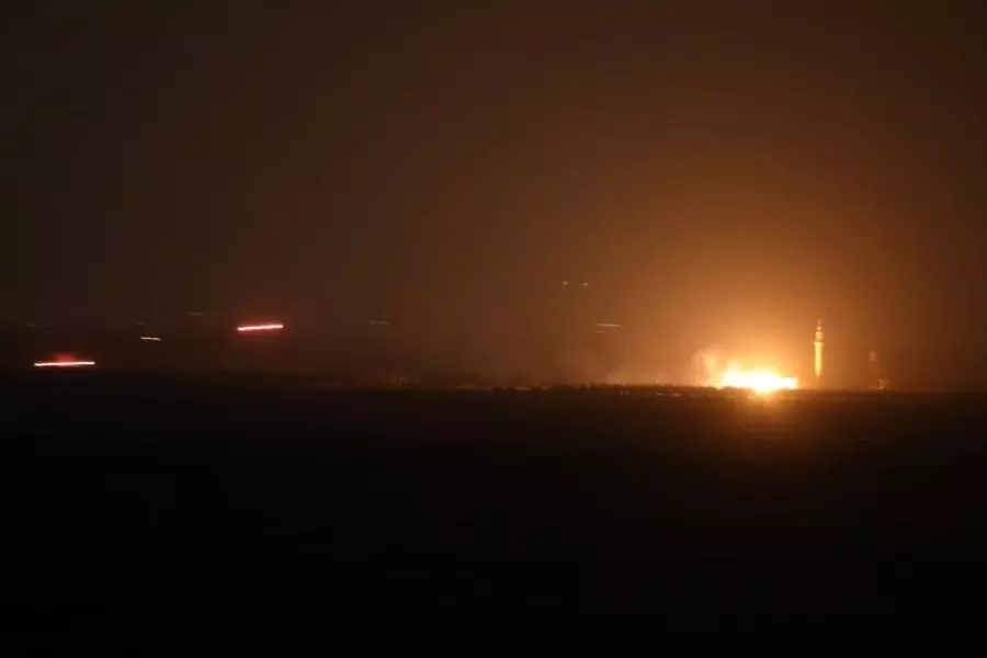 اس 300 غائب كما العادة.. غارات اسرائيلية استهدفت مواقع للمليشيات الإيرانية بريف حماة