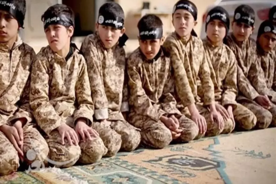 ديلي تلغراف: 30 طفلا بريطانيا نشأوا تحت حكم تنظيم الدولة موجودون في مخيمات سوريا