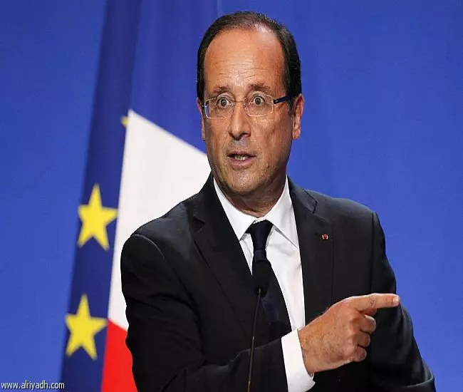 الرئيس الفرنسي هولاند ... فرنسا تعارض بشدة بناء أي جدار في وجه المهاجرين