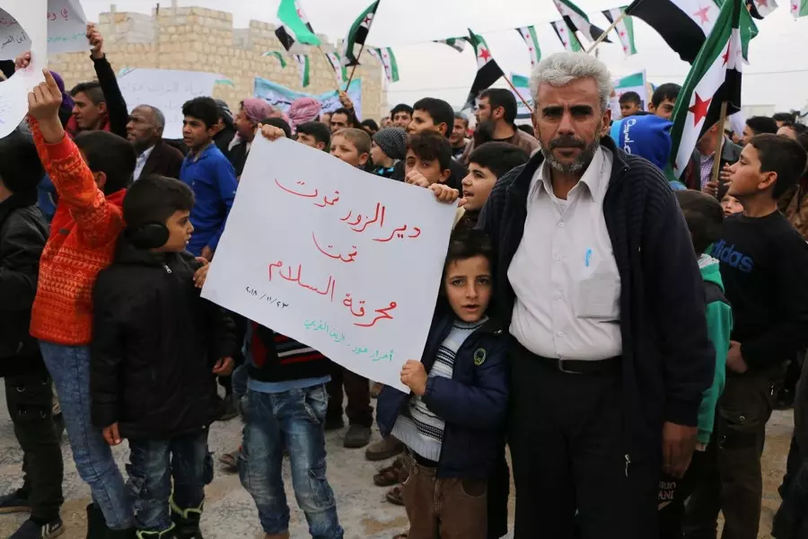 نشطاء حلب يدينون اعتقال "تحرير الشام" للناشط "درغام حمادي"