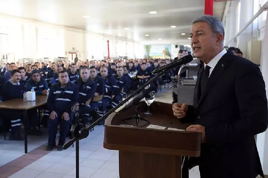 وزير الدفاع التركي: قواتنا ستؤدي المهام المنوطة بها في منبج وشرقي الفرات عندما يحين الوقت