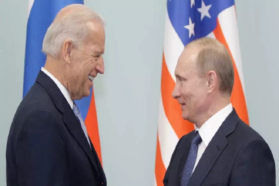 صحيفة إسرائيلية: تقارب روسيا وأمريكا قد يغير المعادلة في الشرق الأوسط
