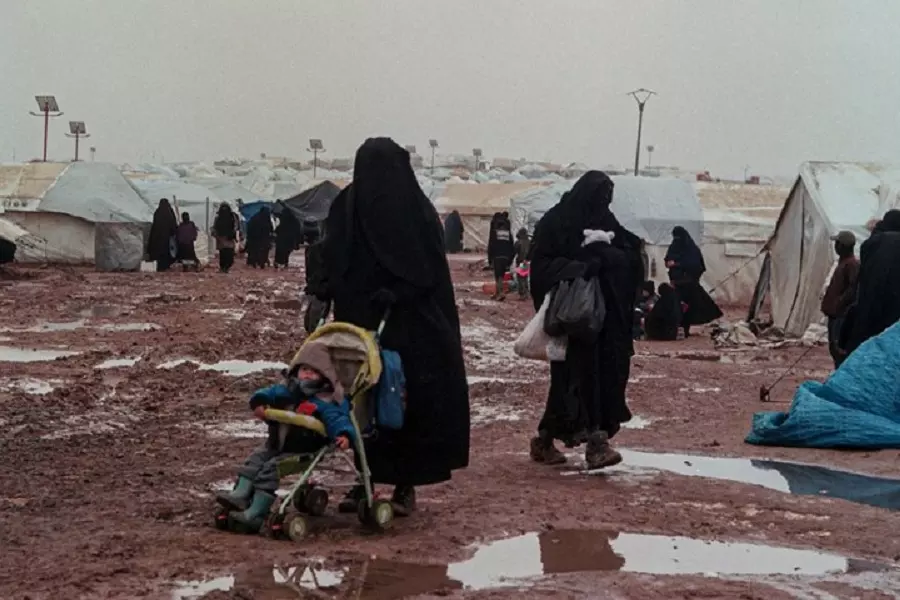"وول ستريت جورنال": استمرار احتجاز زوجات وأطفال عناصر داعش بالهول يزيد المأساة