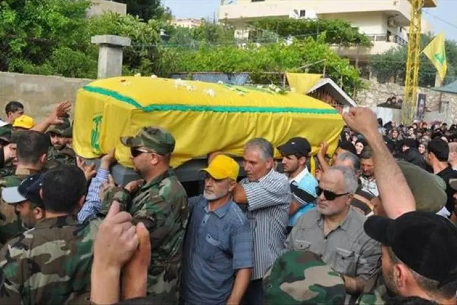 حزب الله يعترف بمقتل أحد عناصره بضربات اسرائيلة في سوريا.. ويهدد بالرد