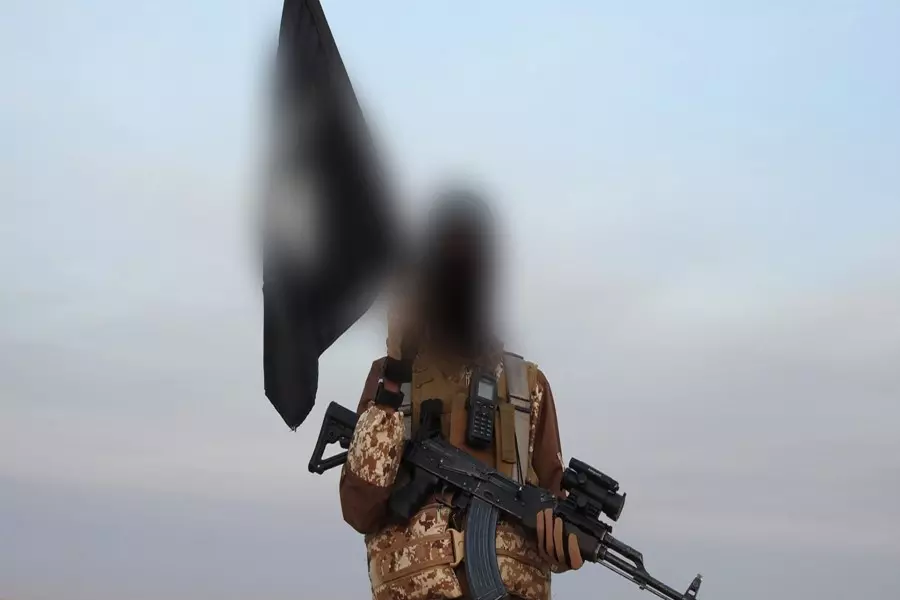 مقتل ثلاثة أشخاص "نَحراً" على يد تنظيم الدولة بديرالزور