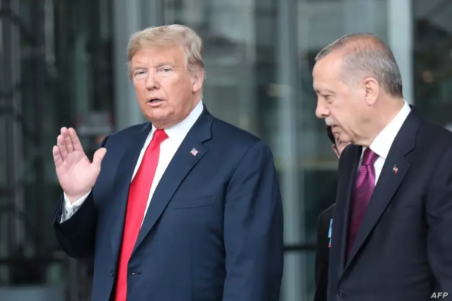 ترامب يكشف عن حوار له مع أردوغان حول الحدود السورية