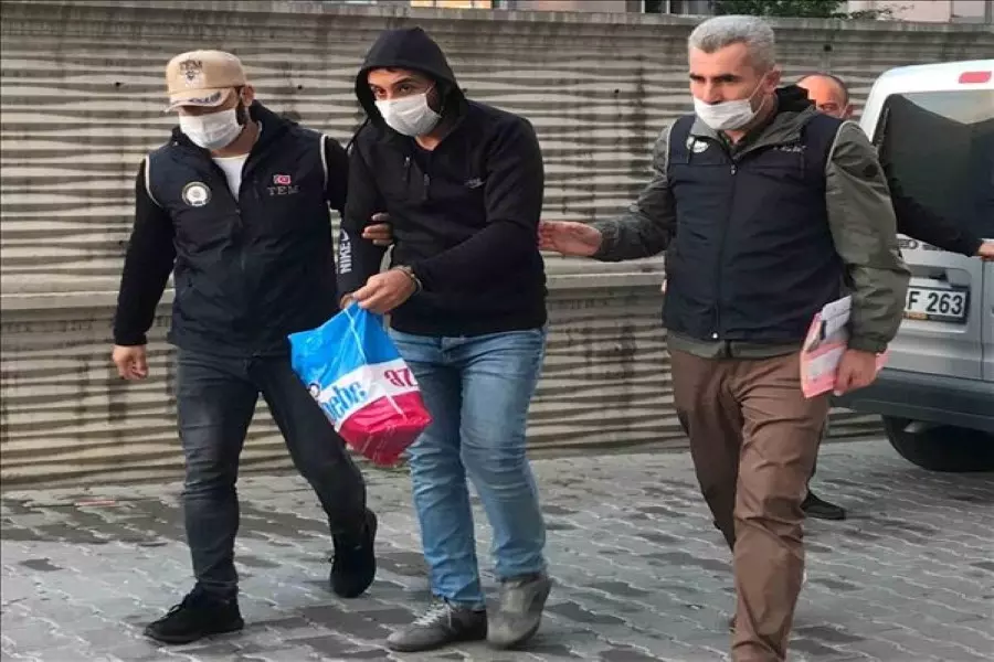 الأمن التركي يلقي القبض على متهمين بالانتماء لـ "داعش" بينهم سوري