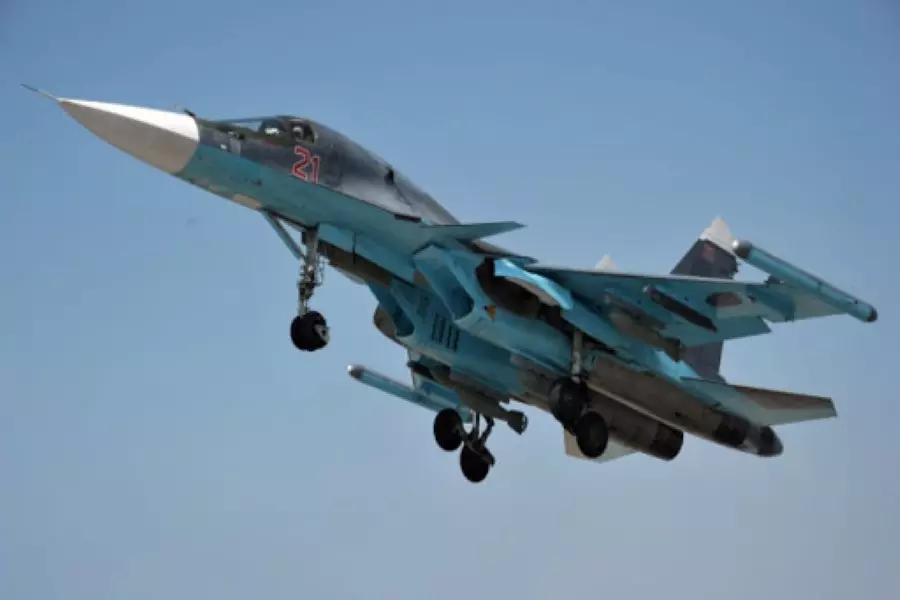 الطيران الروسي يستهدف الأطراف الغربية لمدينة إدلب
