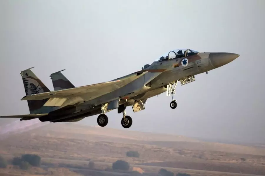 كاتب إسرائيلي: الحرب "الإسرائيلية الإيرانية" في سوريا تتوقف على خطوات روسيا الدبلوماسية