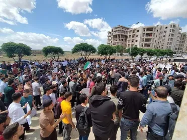 احتجاجات وإضراب رفضا لقبول "الإنقاذ" توظيف خريجي جامعات النظام 