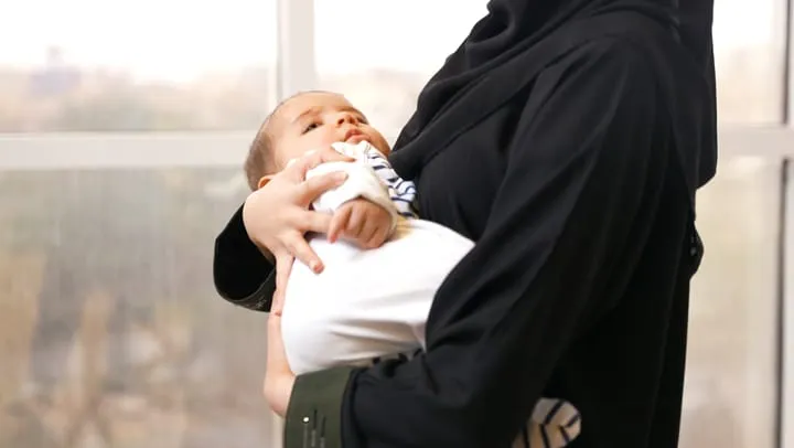 الأمومة والرضاعة الطبيعية في سوريا: تحديات بين الفقر والنزوح