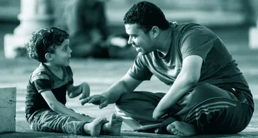 أهمية القدوة الحسنة في حياة الأبناء وكيف يساهم الأهالي بزرعها في نفوسهم؟