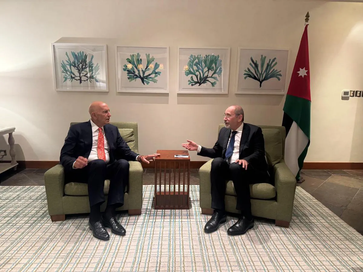 الصفدي وباراك يبحثان متابعة خريطة الطريق الأردنية السورية الأميركية لحل أزمة السويداء