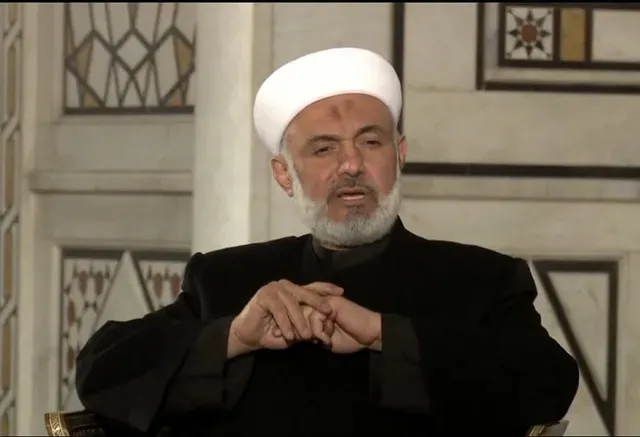 بعد طرده من مساجد ريف دمشق.. "الشعّال" يعتذر للمكلومين والثوار