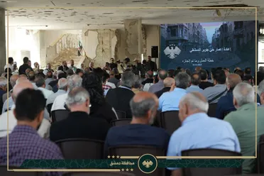 بالتنسيق مع الأهالي.. محافظ دمشق يطرح ملامح خطة إعادة إعمار حي جوبر بدمشق