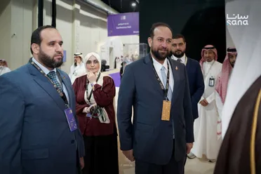 وزير الإعلام يشارك في مؤتمر الحج والعمرة بجدة ويطّلع على تجربة المركز الإعلامي الموحّد
