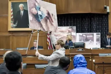 واشنطن ترفع العقوبات الشاملة عن سوريا وتعلّق “قانون قيصر” لمدة 180 يومًا