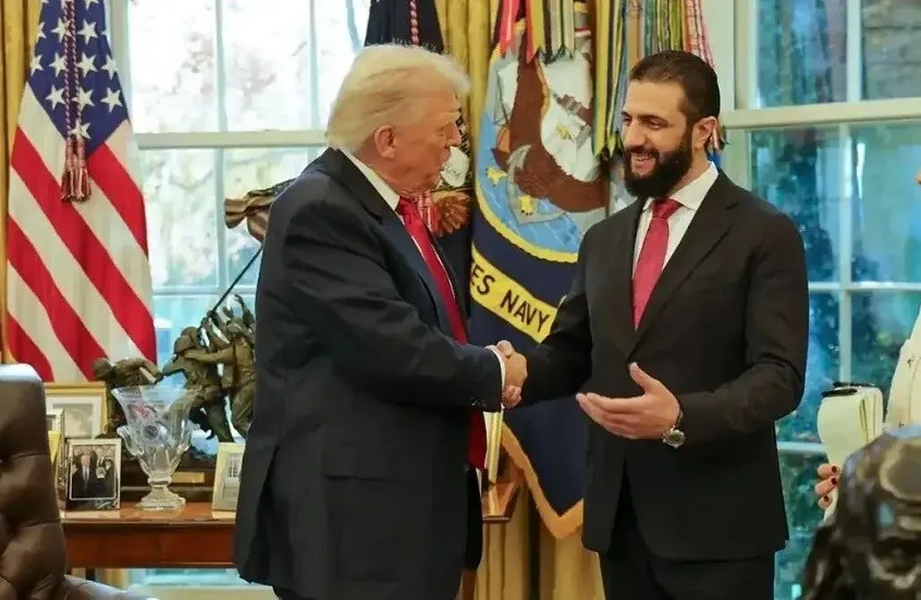 تقرير عبري: الشرع يحقق أحد أنجح أسابيعه بزيارة تاريخية تحمل رسالة لإسرائيل