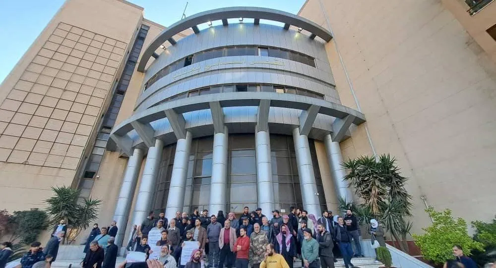 احتجاجات أمام القصر العدلي بحلب للمطالبة باسترداد العقارات المغتصبة