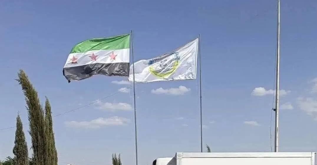 علوش يوجّه رسالة توضيحية حول إجراءات الجمارك شرقي سوريا وحماية الاقتصاد الوطني