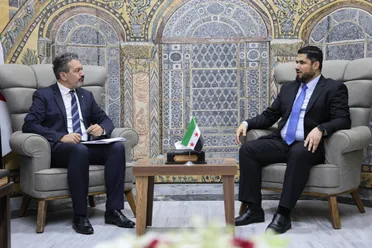 محافظ إدلب يبحث مع بعثة الصليب الأحمر تعزيز التعاون وإعادة تأهيل مشاريع خدمية