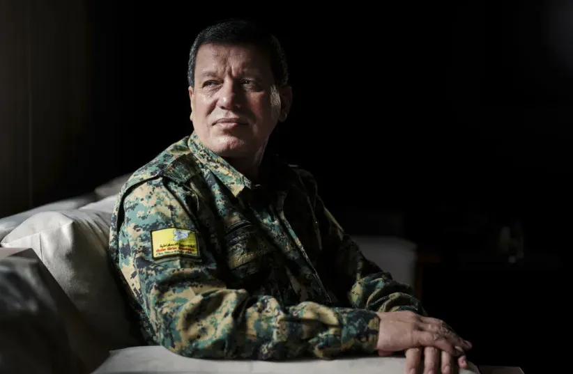 عبدي: على واشنطن فرض شروط على الشرع.. ووجود القوات الأمريكية ضروري لاستقرار دمشق