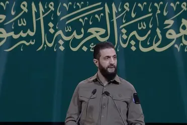 "الشرع" في الذكرى الأولى للتحرير: نطوي حقبة الاستبداد ونبدأ بناء سوريا الجديدة