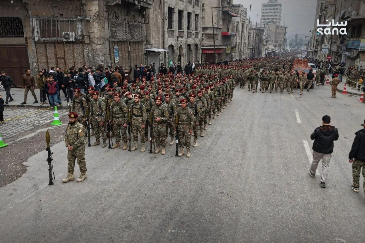 إسرائيل ستطالب دمشق بإدانة مقاطع تظهر جنوداً سوريين يهتفون لغزة