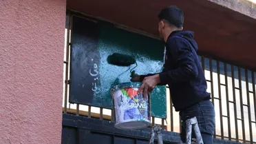 مديرية التربية في حماة تطلق حملة لتغيير أسماء المدارس وإزالة رموز النظام البائد