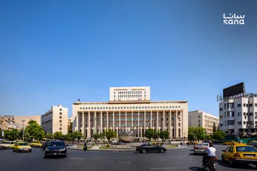 المركزي السوري ينفي تحديد تاريخ رسمي لطرح العملة الجديدة