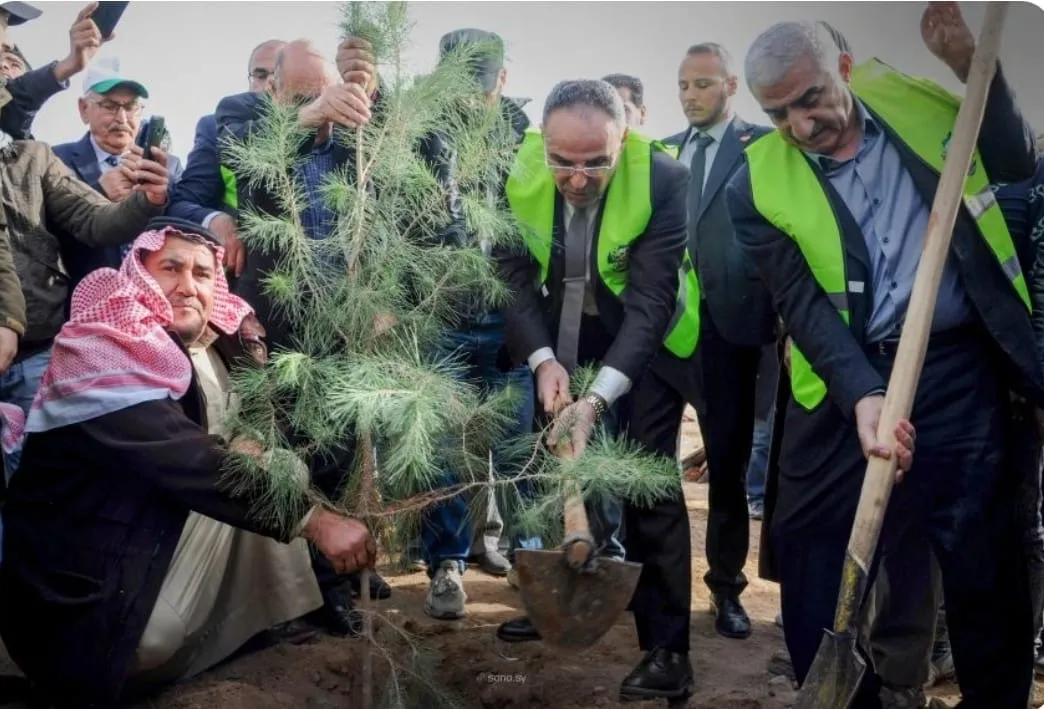 وزارة الزراعة تطلق حملة «غرسة وطن» على طريق مطار دمشق الدولي