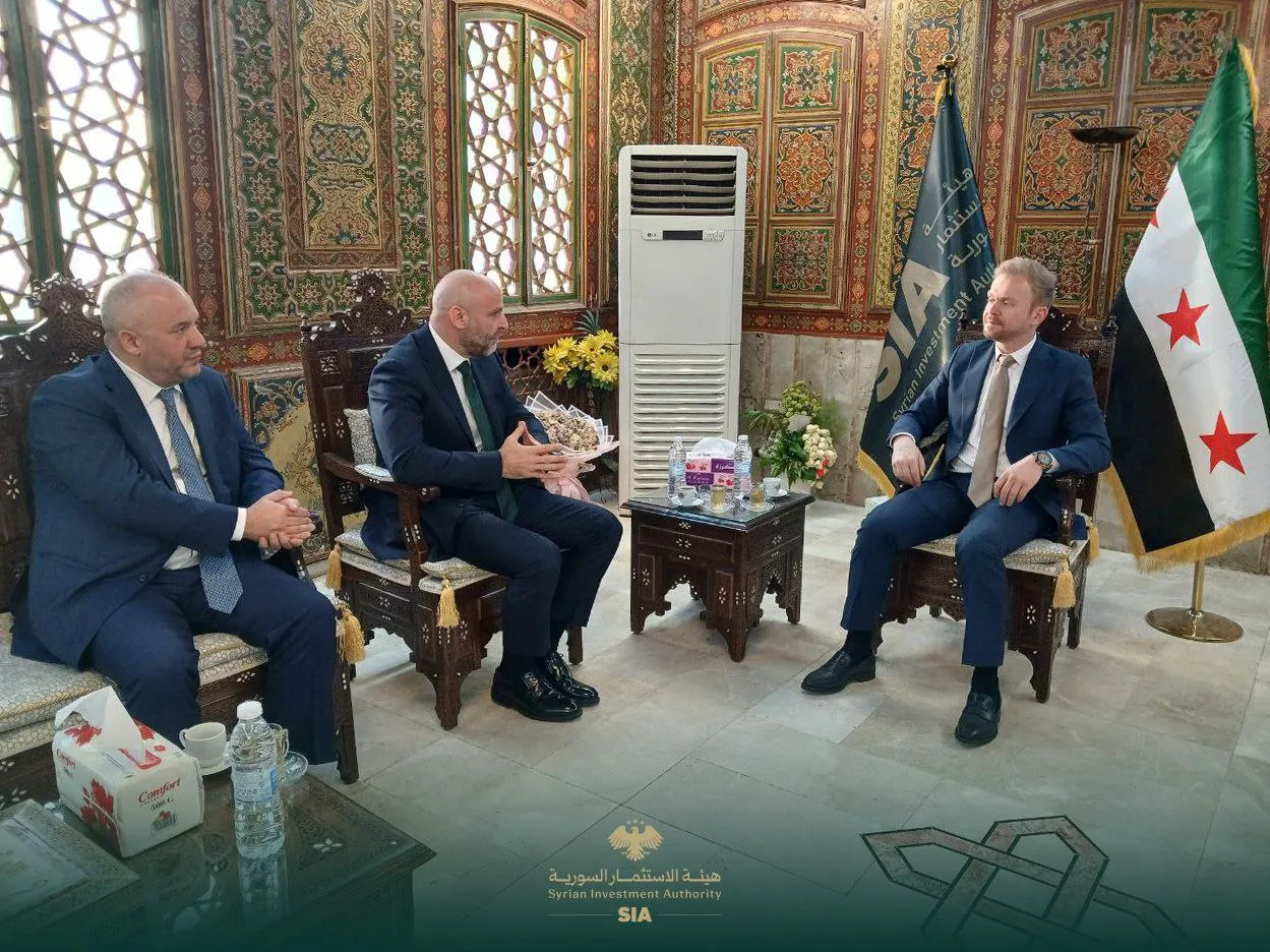 هيئة الاستثمار تلتقي وفد “جنرال إلكتريك” لتعزيز التعاون ونقل التكنولوجيا إلى السوق السورية