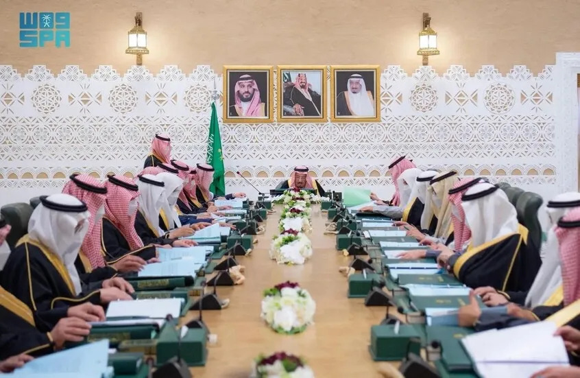 الملك سلمان خلال جلسة مجلس الوزراء .. نرحب بإلغاء "قيصر" وتثمن دور ترامب في دعم سوريا