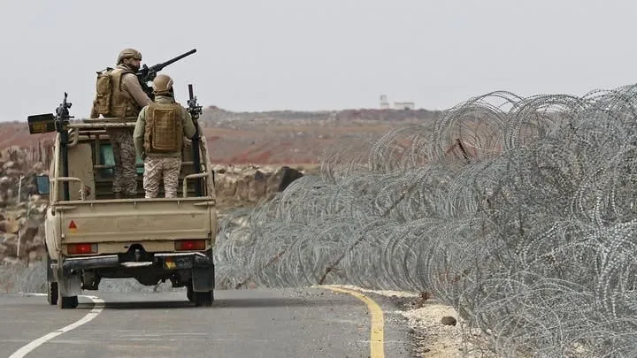 الجيش الأردني يستهدف شبكات تهريب سلاح ومخدرات في السويداء