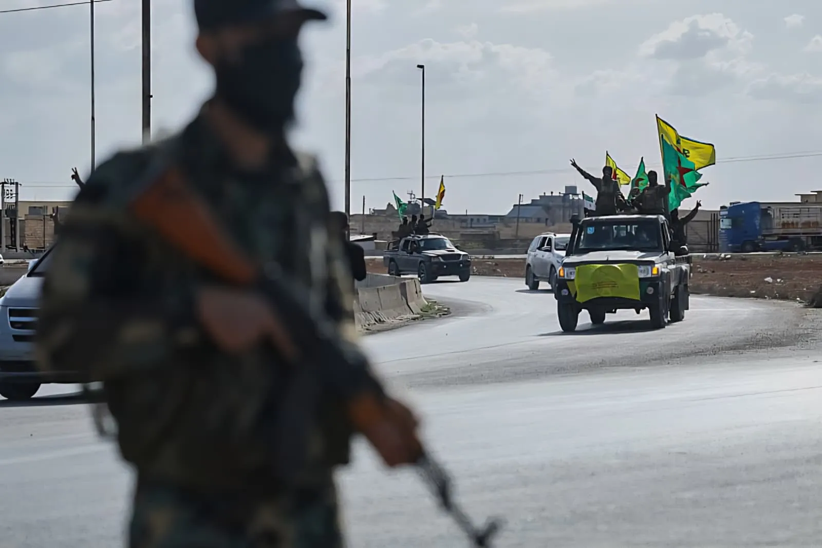 نفي رسمي للتوصل إلى اتفاق دمج بين الحكومة السورية و"قسد"