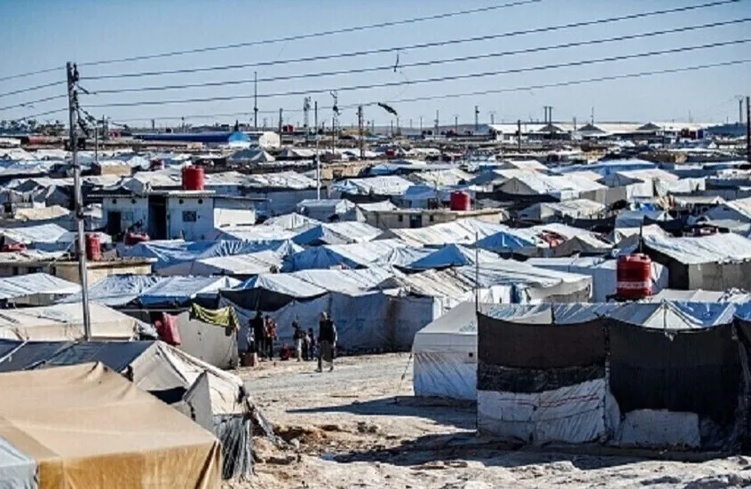 العراق يعلن عودة 230 عائلة من مخيم الهول إلى أراضيه