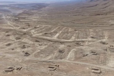 بعد كشف رويترز عن عملية إخفاء جماعي للجثث.. السلطات تتحرك للتحقيق في “مقبرة الضمير” 