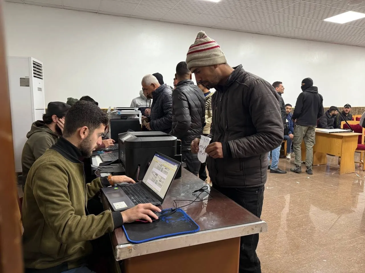 الداخلية تصدر توضيحًا بشأن تسوية أوضاع منتسبي “حزب البعث” البائد