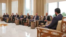 الشرع يلتقي وفدًا كويتيًا من رجال الأعمال.. هل تدخل "زين" سوق سوريا؟
