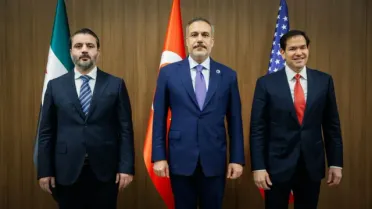 واشنطن تستضيف اجتماعًا تركيًّا – أمريكيًّا لبحث مستقبل سوريا ورفع العقوبات