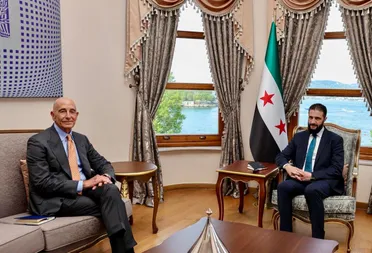 في إسطنبول.. الشرع يلتقي باراك ويبحثان تنفيذ خطة ترامب في سوريا