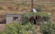 شبكة حقوقية تُدين مقـ ـتل خمسة مدنيين في قرية جور الماء بريف اللاذقية