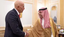 باراك يبحث في الرياض وعمّان دعم سوريا: "نهاية الوصاية الغربية وبداية الشراكات الإقليمية