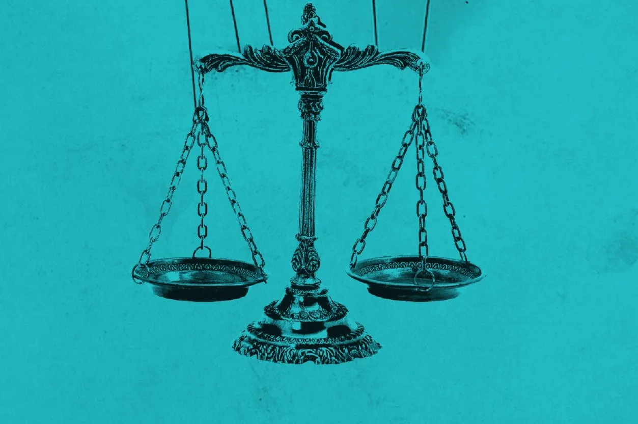 انتهاك لحرمة السلطة القضائية.. بيان حقوقي يُدين الاعتداء على قاضٍ أثناء تأدية مهامه في حلب