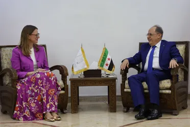 التعليم العالي والصحة العالمية تبحثان تطوير المشافي الجامعية والاستثمار في الكوادر الطبية