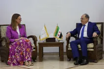 التعليم العالي والصحة العالمية تبحثان تطوير المشافي الجامعية والاستثمار في الكوادر الطبية