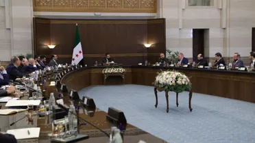الرئيس الشرع يصدر مراسيم تنظيمية وهيكلية تشمل تعيينات جديدة وتطوير آليات الإدارة العامة