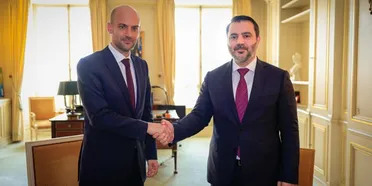 وزير الخارجية يلتقي نظيره الفرنسي في نيس لبحث آخر المستجدات في الشأن السوري