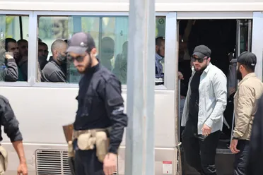 معهد واشنطن: تأخر المحاكمات يغذي الانقسام ويهدد السلم الأهلي في سوريا